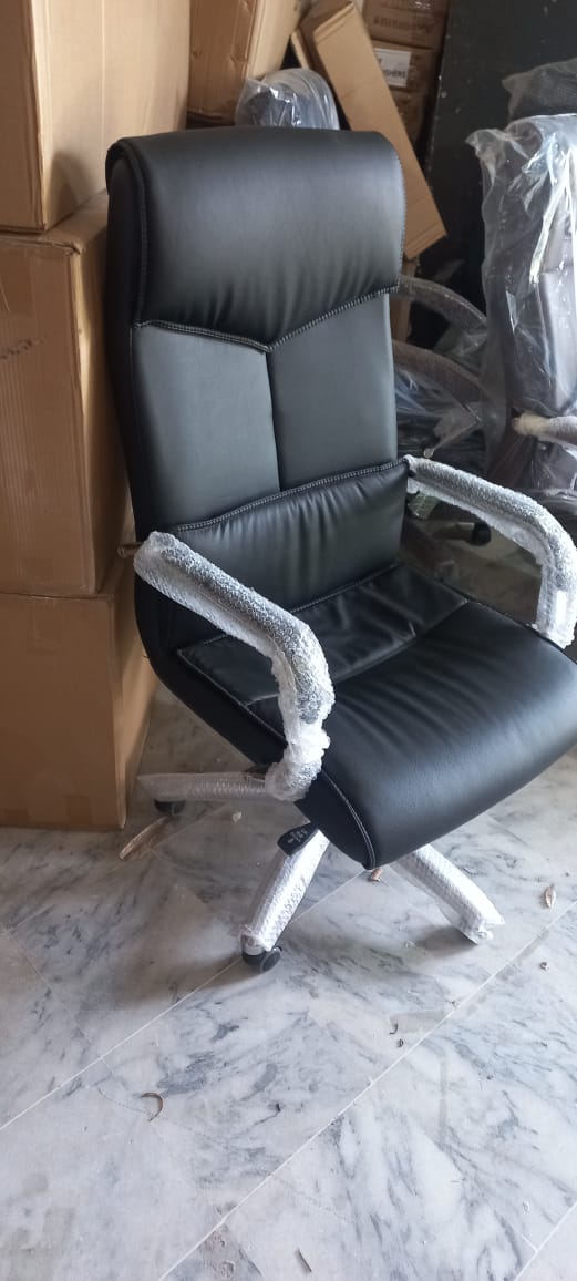 130 Office Revolving Chair (55000) 130 Office Revolving Chair