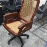 132 Office Revolving Chair