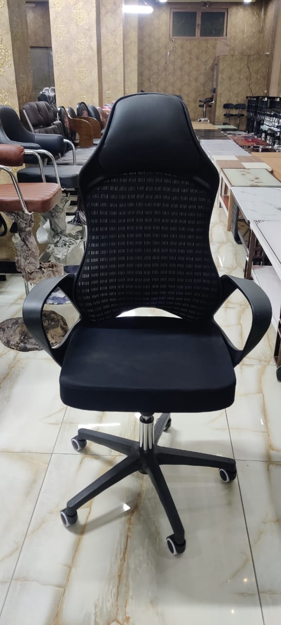 133 Office Revolving Chair (18000) 133 Office Revolving Chair